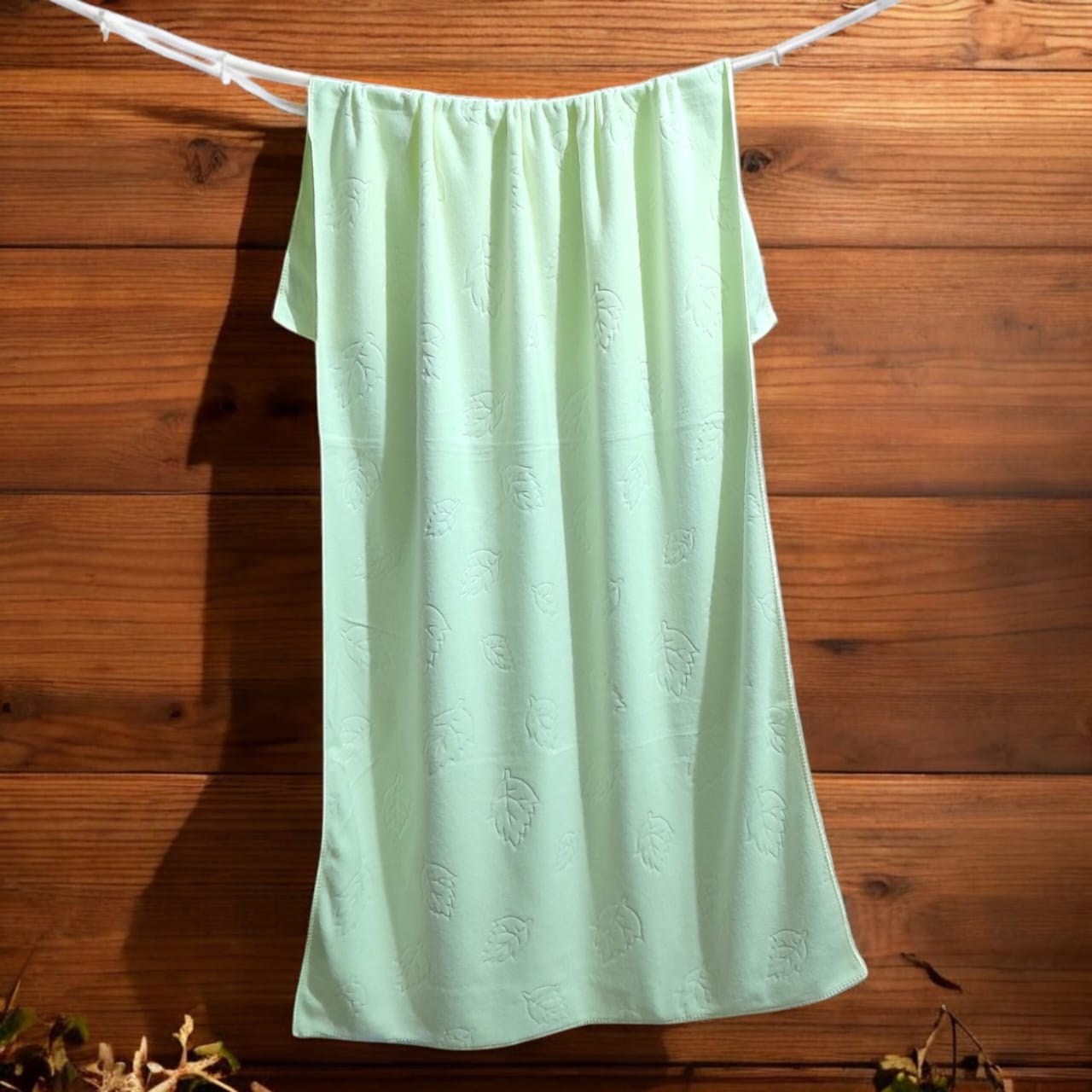 Leaf Embossed Absorbent Bathing Towel 2 (6) Leaf Embossed Absorbent Bathing Towel - Image 1