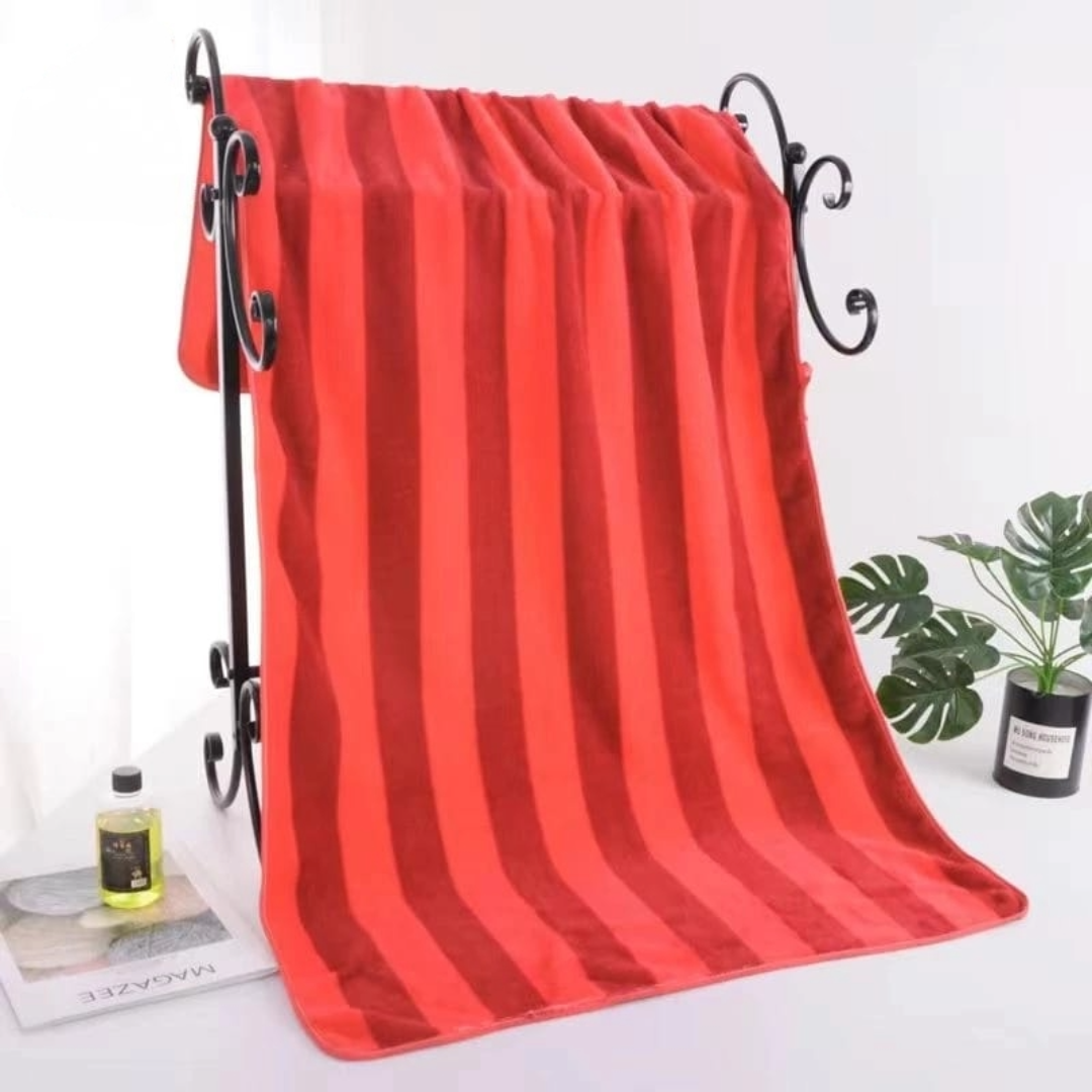 Soft and Absorbent Striped Bathing Towel (4) Soft and Absorbent Striped Bathing Towel - Image 1
